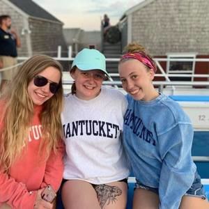 Meet your Posher, Savannah